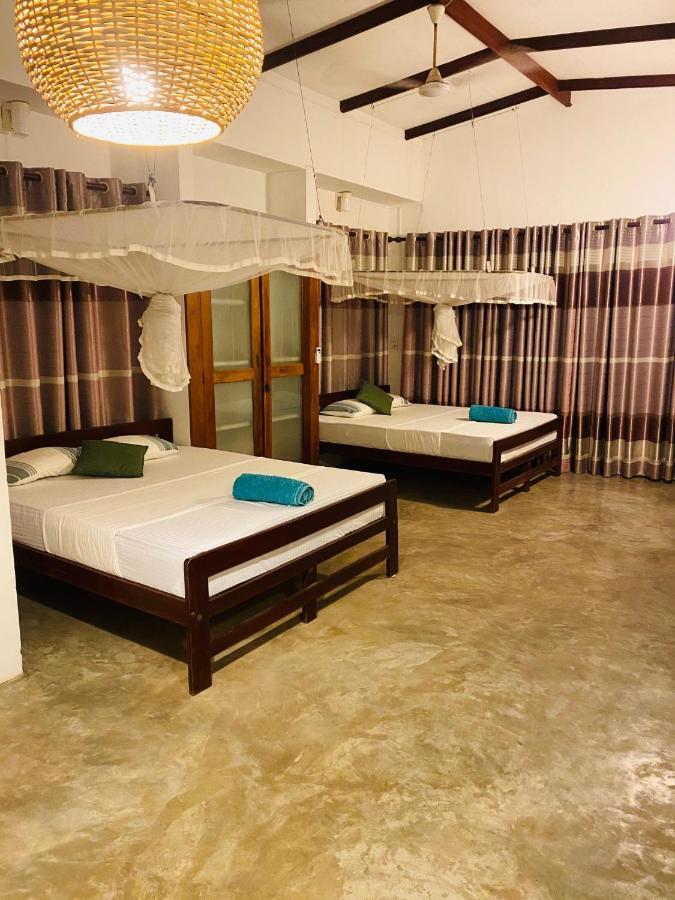 Bienvenido Madiha Hotel Polhena Værelse billede